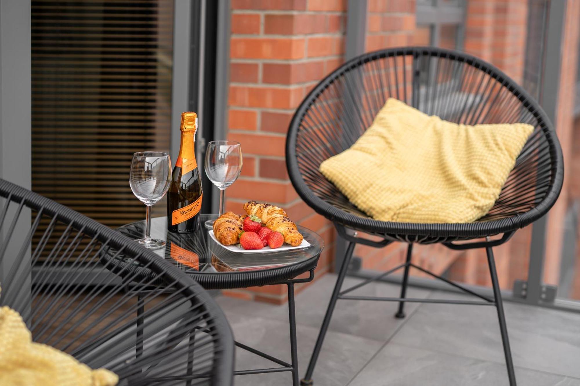 Scala 60D City Center Apartments With Parking By Lion Apartments Gdansk Exterior foto